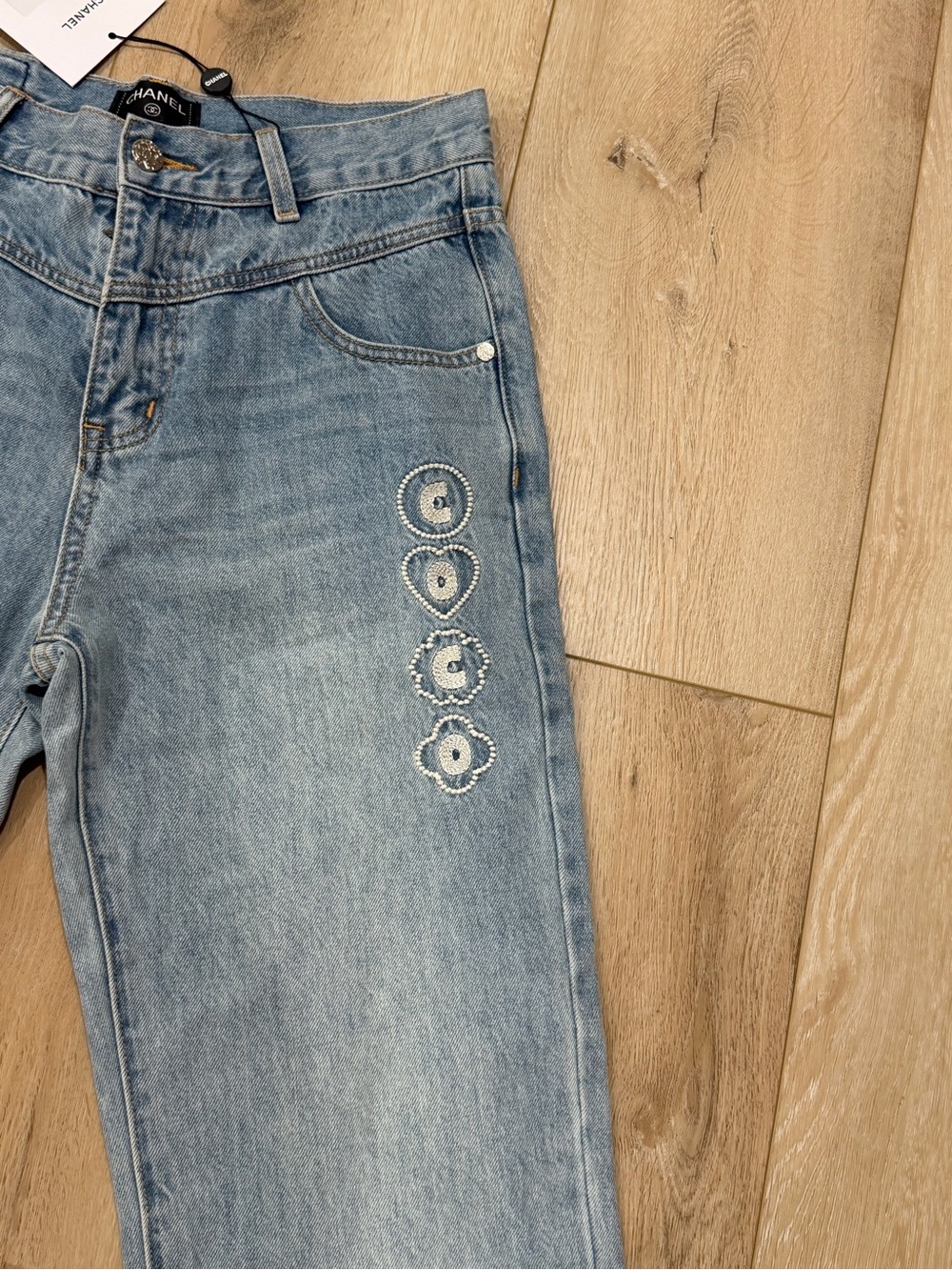 Chanel COCO Light Wash Women’s Straight Jeans - Picture 2 of 8